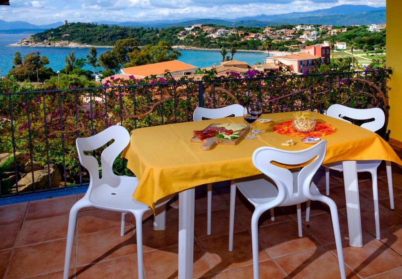 Residence Appartamenti Caffarena Àrbatax Dış mekan fotoğraf