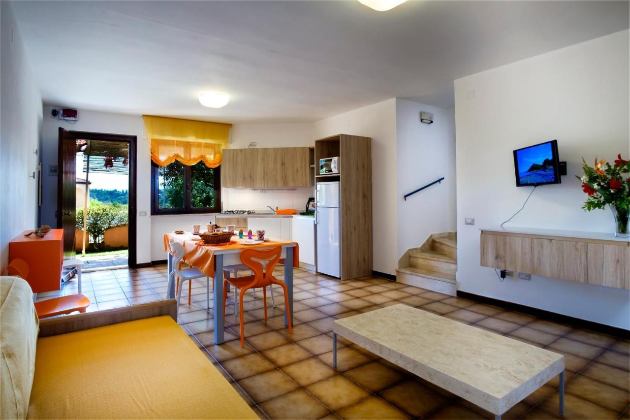 Residence Appartamenti Caffarena Àrbatax Dış mekan fotoğraf
